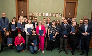 Zdolni artyści ze stypendiami od prezydenta