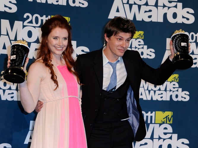 Bryce Dallas Howard i Xavier Samuel z nagrodą dla najlepszego filmu – Saga 'Zmierzch: Zaćmienie'