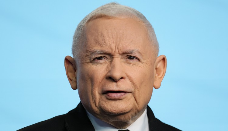 Kaczyński oburzony wystawą Nasi chłopcy": Ma przypisać Polakom odpowiedzialność za II wojnę