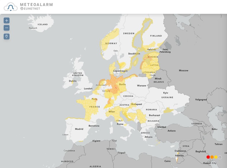 W wielu krajach zachodniej i południowej Europy wydano ostrzeżenia przed groźną pogodą