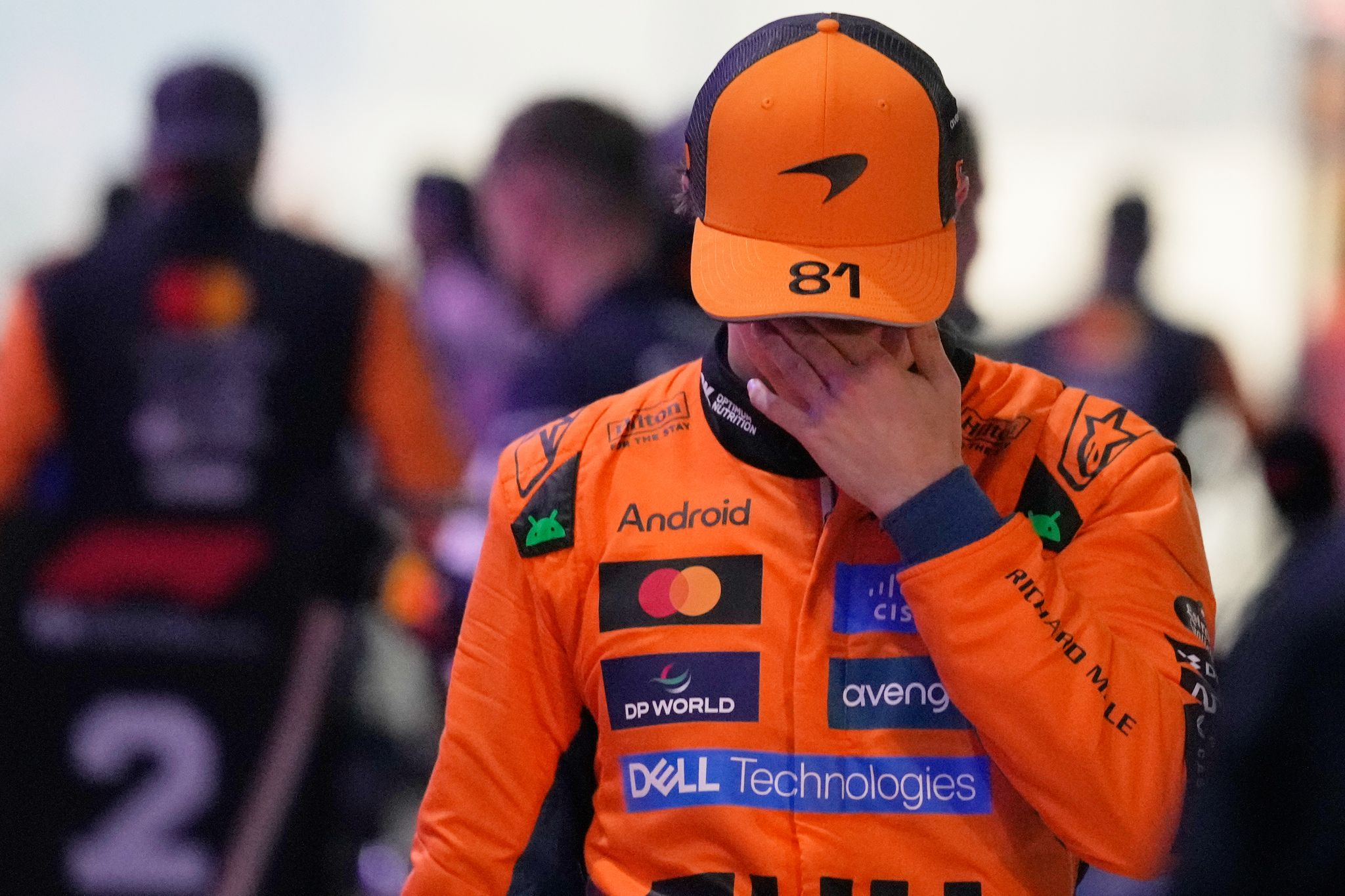 Katastrophaler Fehler: McLaren bringt Verstappen zurück in WM-Kampf