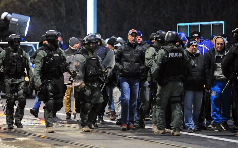 Nadzwyczajne środki bezpieczeństwa na meczu Pogoni z Lechem