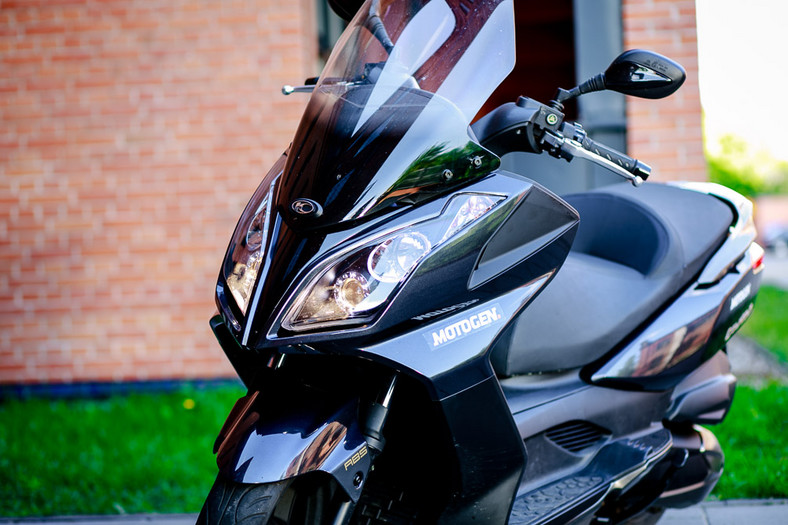 Kymco Downtown 300i