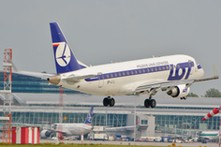 Dubaj i Tel Awiw. Polski przewoźnik przedłuża zawieszenie lotów i podaje termin