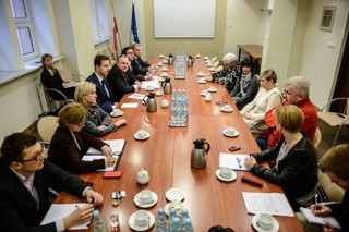 Kosiniak-Kamysz: 'Ustawa przywracająca świadczenia dla opiekunów dorosłych niepełnosprawnych może wejść w życie w maju'