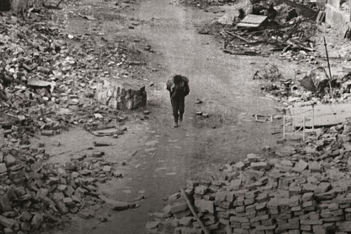 Warszawa rok 1945.