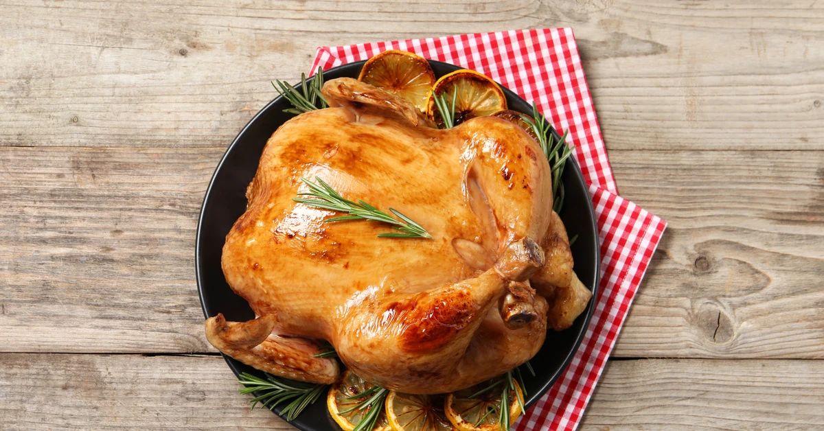 Pyszny obiad na sobotę. Podajemy przepis, Ty gotujesz. Rewelacyjny kurczak pieczony