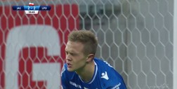 Jagiellonia - Lech (2:2): Gumny marnuje doskonałą okazję! Ten strzał powinien dać Lechowi gola