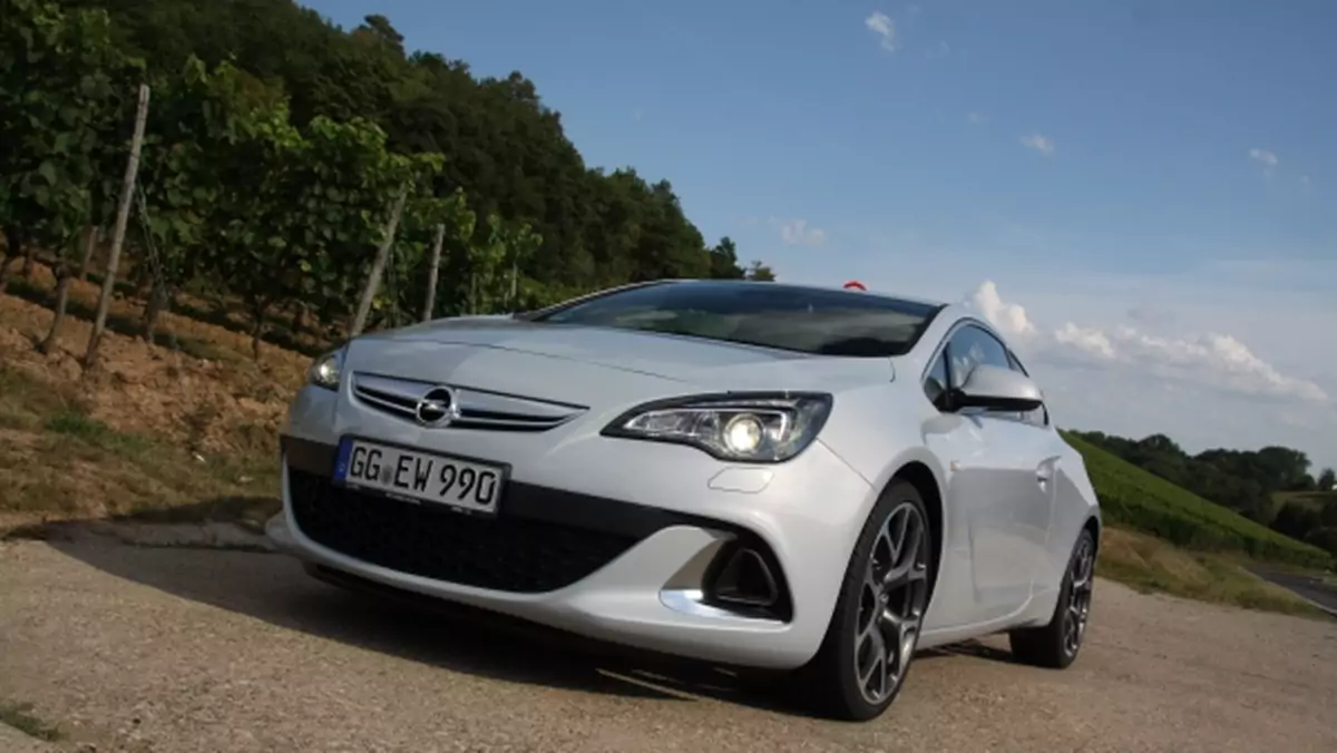 Opel Astra OPC