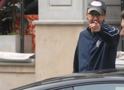 Wojewódzki dał nieznajomemu w maskę