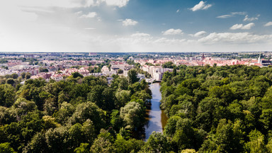 Matka utonęła, ratując syna. Nikt nie ruszył z pomocą, osierociła sześcioro dzieci