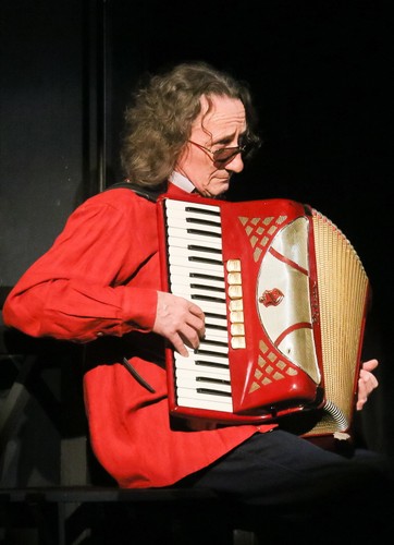 Janusz Stokłosa podczas jubileuszowego spektaklu 'Metra'