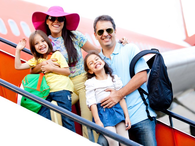 117921_avion-shutterstock-97530329