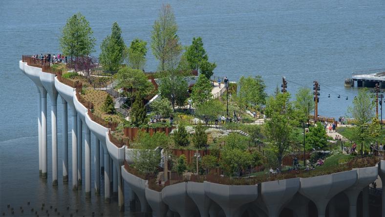 Little Island - wiszący park na rzece Hudson w Nowym Jorku