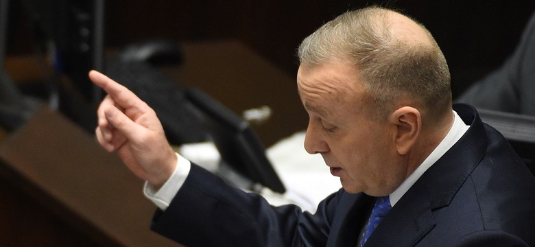 Ostre słowa pod adresem marszałka Kuchcińskiego. Schetyna: Upadek. Polityka patologii