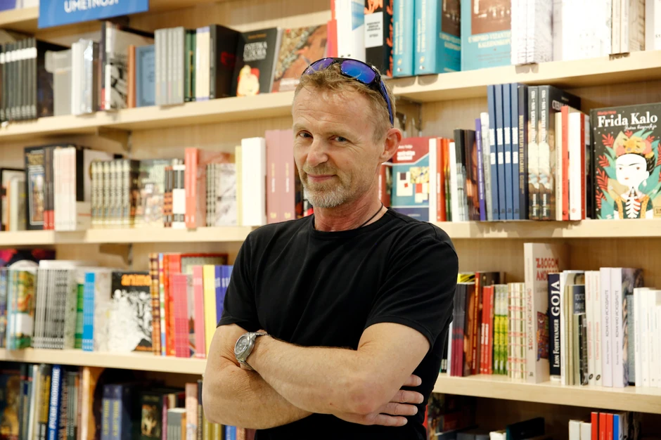 Ju Nesbe u knjižari "Delfi"