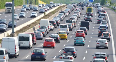 Nowa naklejka na auto. Za brak wysokie mandaty