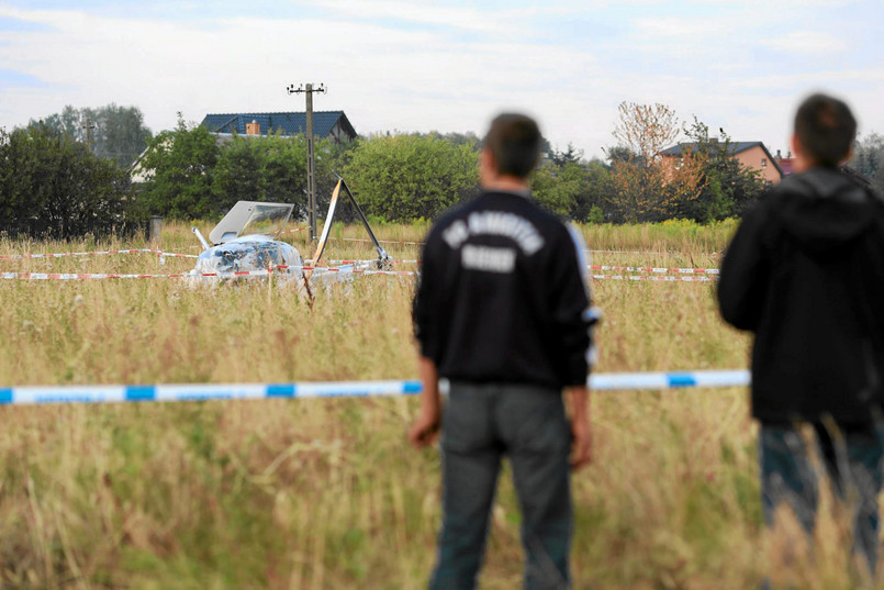 "Teraz czas na wyjaśnianie przyczyn, zajmie się tym państwowa, cywilna komisja badania wypadków lotniczych" - wyjaśnia podpułkownik Artur Goławski, rzecznik międzynarodowych pokazów AirShow w Radomiu.