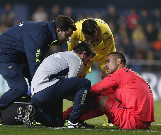 Liga hiszpańska: Bramkarz Villarreal doznał pęknięcia więzadła w stawie kolanowym