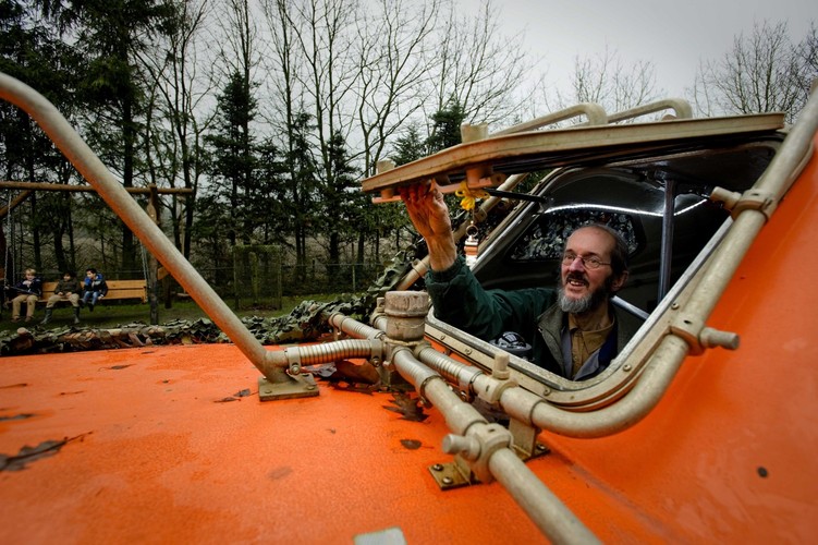Pieter van der Meer i jego arka, dzięki której przeżyje koniec świata