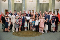 Bezpłatne leki dla dzieci i seniorów. Prezydent zdecydował