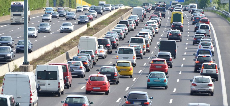 Dziwna bezczynność rządu. Powstają nowe bramki na autostradach