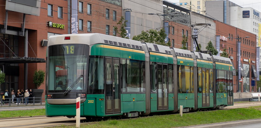 Złodzieje okradli testowany w MPK Łódź tramwaj z Helsinek. Co ich skusiło? Nie uwierzysz
