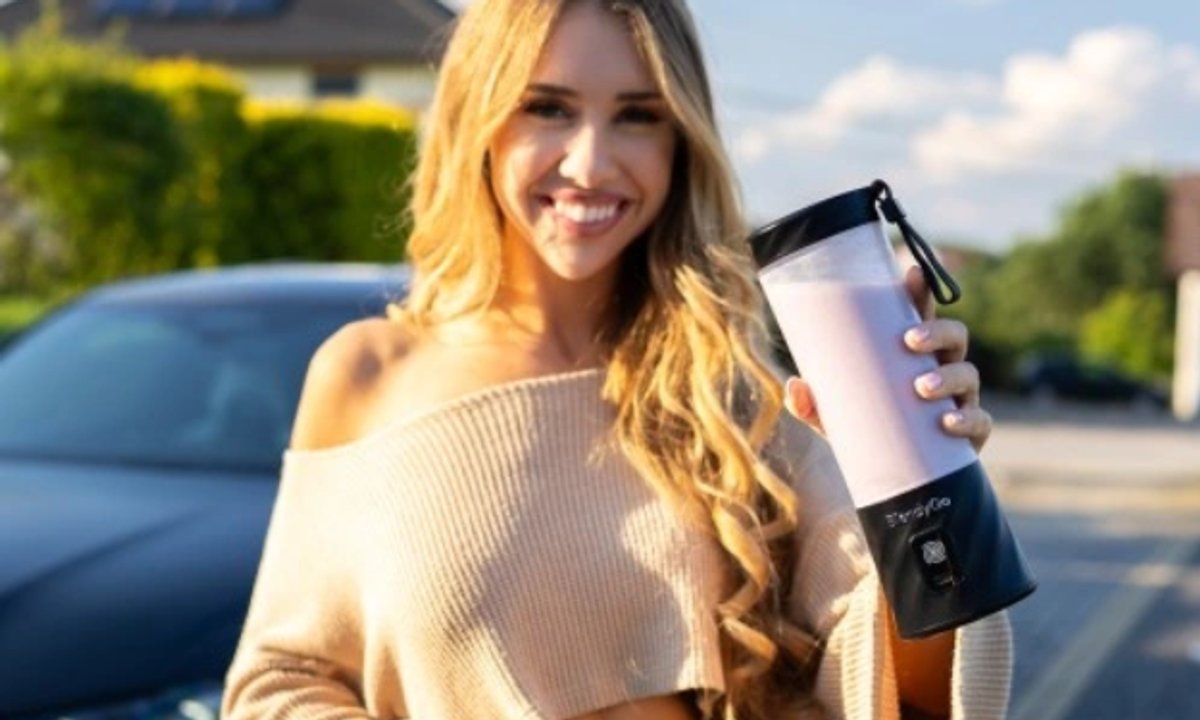 Wyciśnij z tego lata jak najwięcej. Dobre i niedrogie blendery do smoothie