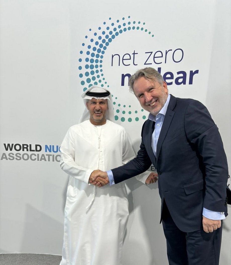 Mohamed al Hammadi, prezes ENEC, firmy budujące elektrownie jądrowe ze Zjednoczonych Emiratów Arabskich i Michał Sołowow, udziałowiec OSGE