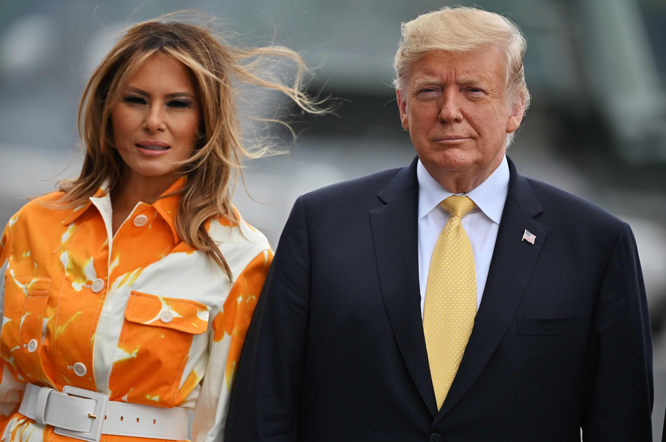 Melania Trump w zachwycającej i bardzo drogiej kreacji. Cena płaszcza zwali was z nóg 