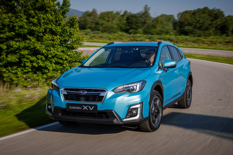 8. Subaru XV 2.0 e-Boxer