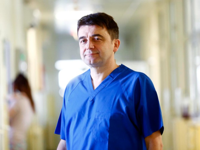 Dr Miroslav Đorđević opisao kako se pravi muški polni organ kod transrodnih osoba