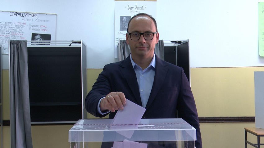 U Raški glasao i Igor Simić