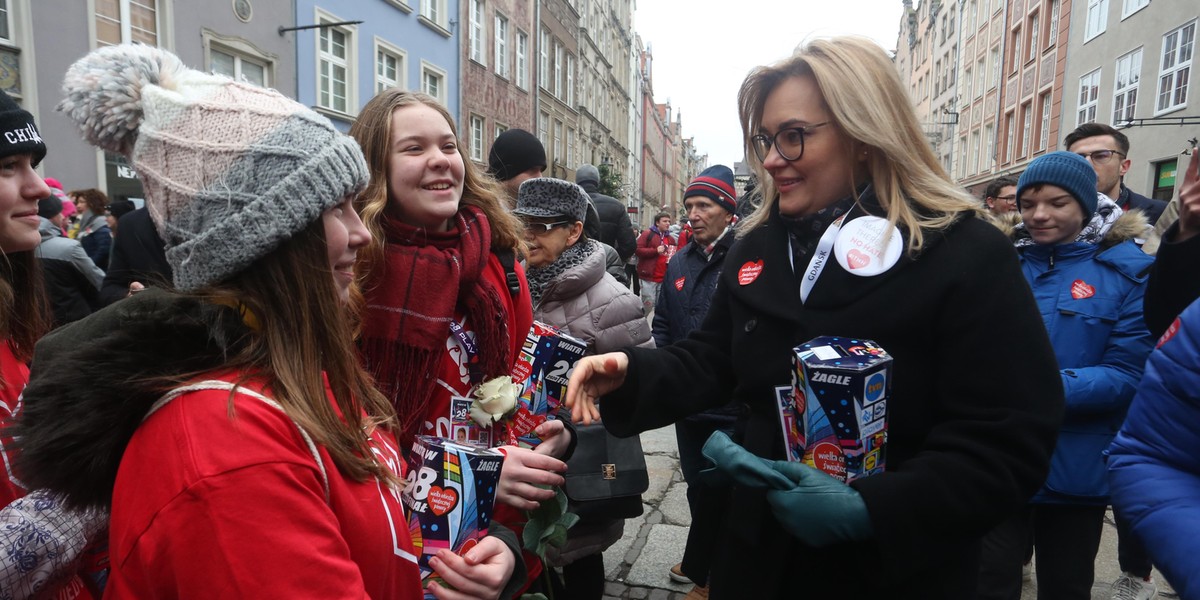 Magdalena Adamowicz kwestuje w Gdańsku. Towarzyszy jej Małgorzata Kidawa-Błońska