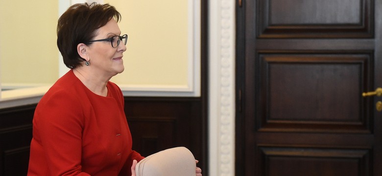 Premier Kopacz do naukowców: Stójcie na straży niezależności nauki