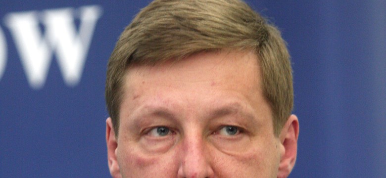 Zawieszony, ale pensję dostaje. Andrzej Parafianowicz po aferze taśmowej