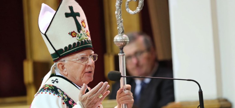 Abp Jędraszewski kontratakuje: Mam prawo domagać się sprostowania i przeprosin od "Tygodnika Powszechnego"