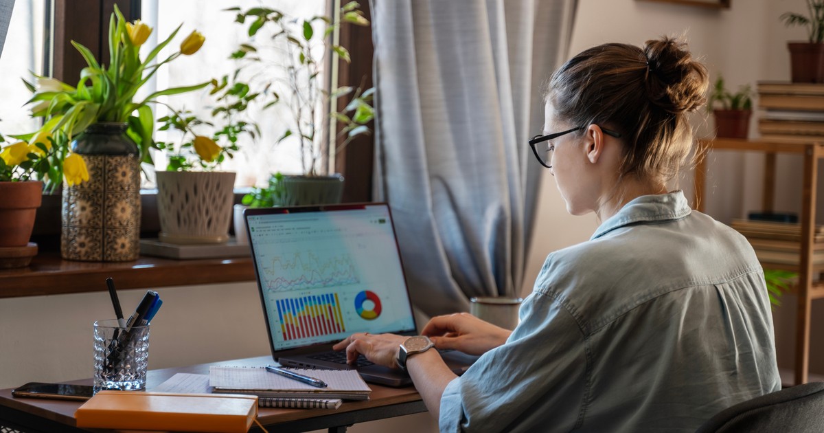 Joanna ma 30 lat i jeden cel: do czterdziestki oszczędzić 1,5 mln. Idzie jej świetnie