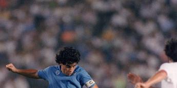 Barca, Napoli lead tributes to Maradona