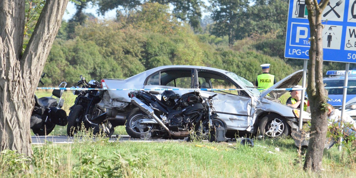 Wjechała w kolumnę motocyklistów