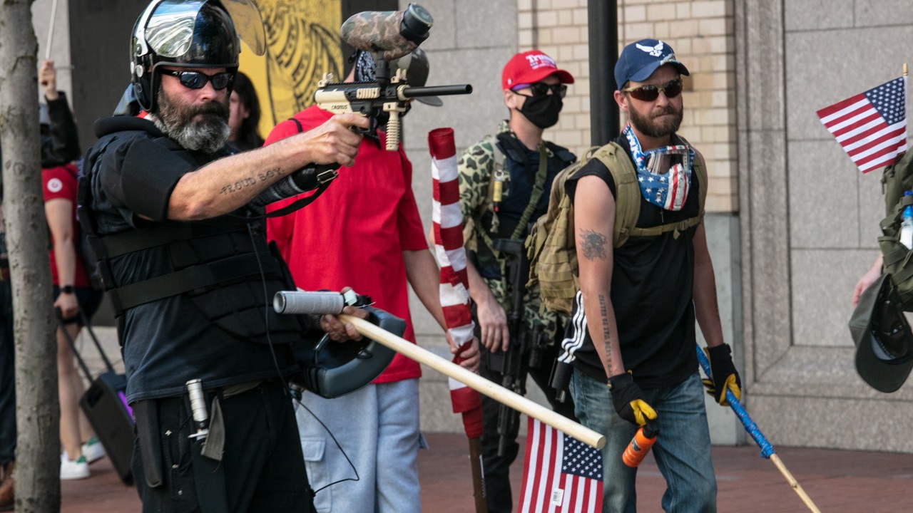 Ameryka wpadła w spiralę przemocy. Ekspert ostrzega przed przesileniem. "Epizod masowej agresji"