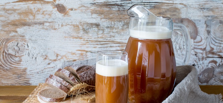 Odchudza, uodparnia i nawadnia. "Wiejską lemoniadę" piły już nasze babcie