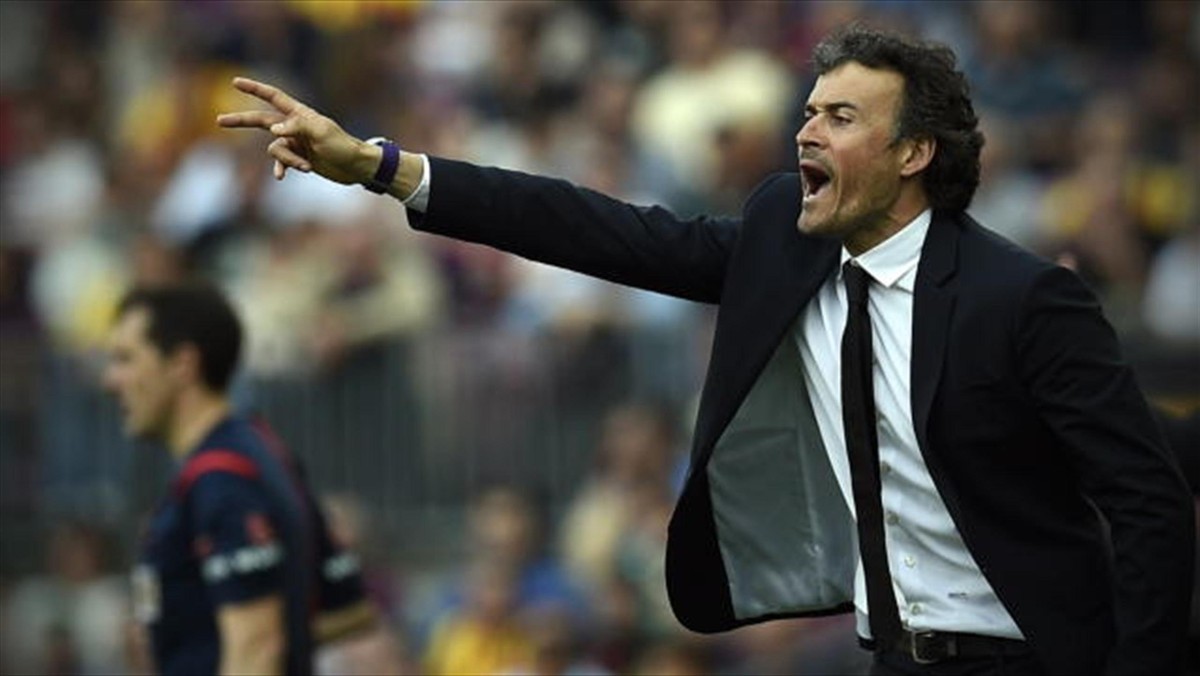 Trener Barcelony Luis Enrique powiedział, że jego zespół otarł się o perfekcyjny występ przeciwko PSG (2:0). - Moi piłkarze znakomicie wywiązali się ze wszystkich założeń - powiedział Hiszpan po awansie Dumy Katalonii do półfinału Ligi Mistrzów.