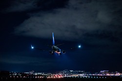 Chwile grozy na pokładzie Boeinga 737. Zaraz po starcie piloci usłyszeli niepokojący trzask