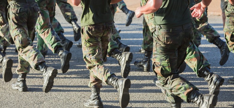 Wojsko kupi polskie karabiny dla Wojsk Obrony Terytorialnej. "Grot stanie się podstawową bronią strzelecką"