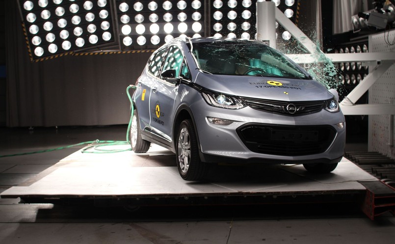 Opel Ampera