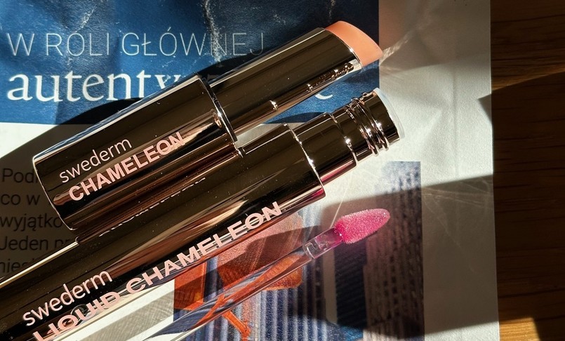 pomadka nawilżająca z kolorem