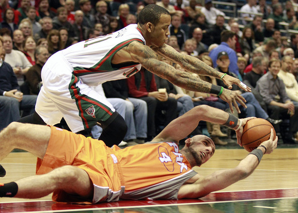 Liga NBA: Kolejne double-double Gortata i kolejna porażka Suns
