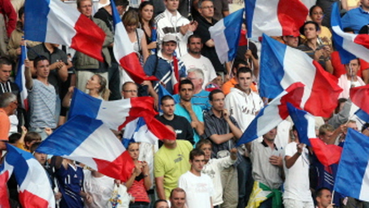 Spotkanie Francji z Chorwacją w Saint Denis zapowiada się najciekawiej z zaplanowanych na wtorek towarzyskich meczów piłkarskich w Europie. Reprezentacja Polski sprawdzi swoją formę w Pireusie - w konfrontacji z Grecją.
