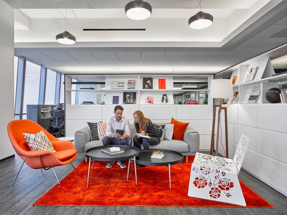 living-room-inspired-libraries-like-this-one-are-located-on-every-floor-with-a-total-of-12740-square-feet-of-meeting-space-throughout-the-entire-office